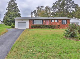 1041 Tranquilla Dr, Knoxville, TN 37919