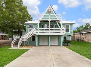 2521 Cliff Dr, San Leon, TX 77539