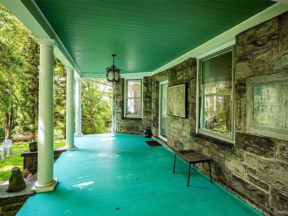 3rd image of 344 Sprain Road