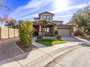1407 W Swan Ct, Chandler, AZ 85286