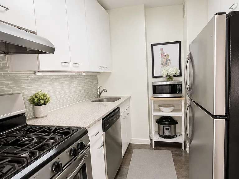 382 Central Park W #7E — Photo 6