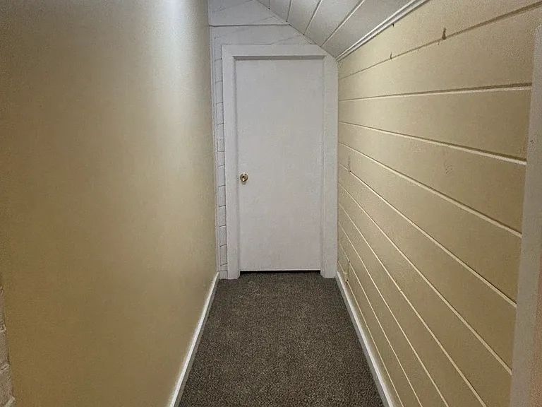 2500 Logan Ave N — Photo 14