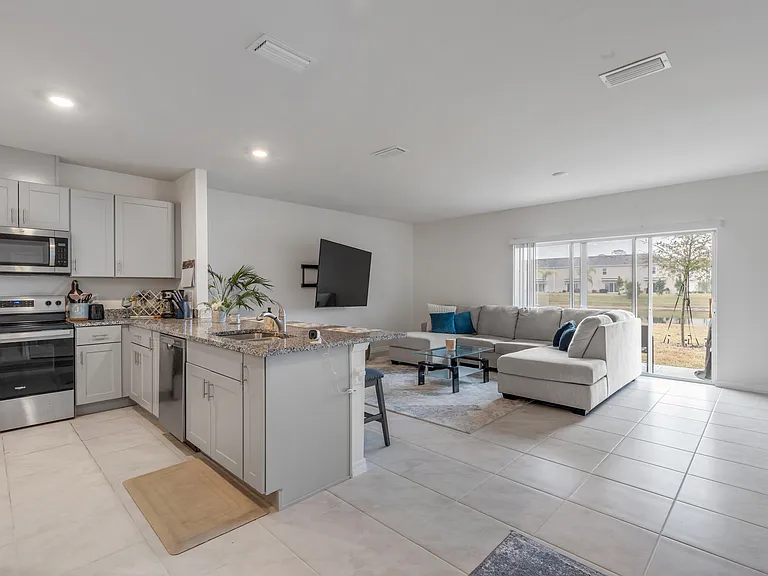 b - Interior (3)_02262026