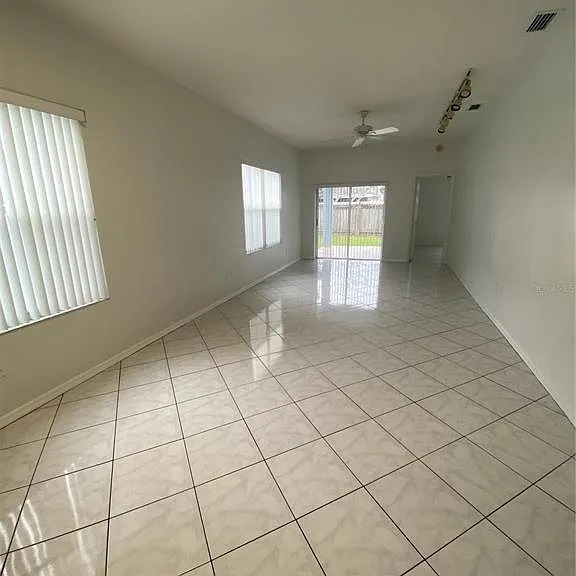 1626 Prowmore Dr — Photo 9