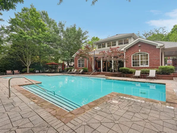 Gables Montclair
