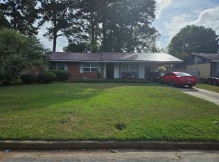 934 Pembrook Dr, Columbus, GA 31907