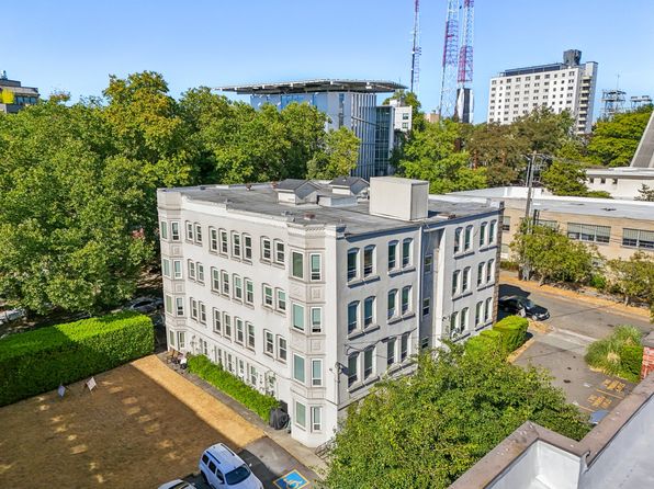 1427 E Pike St, Seattle, WA property photo