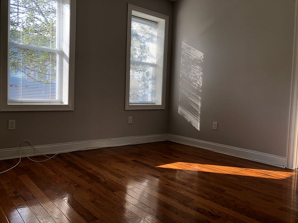 2nd image of 67 Stuyvesant Ave #6Q