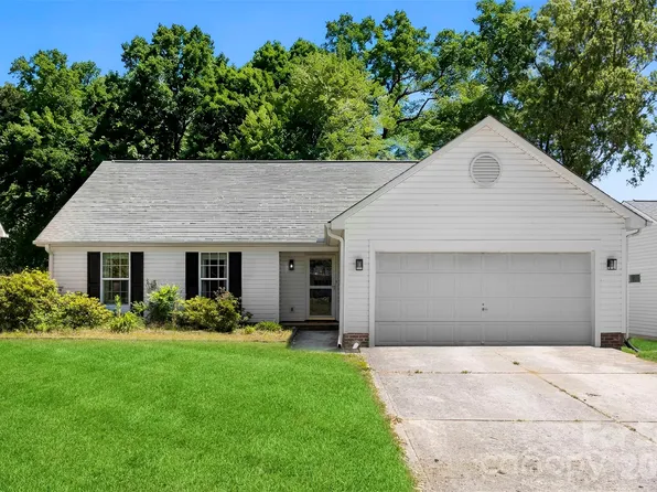 5825 Birchfield Ln NW, Concord, NC 28027