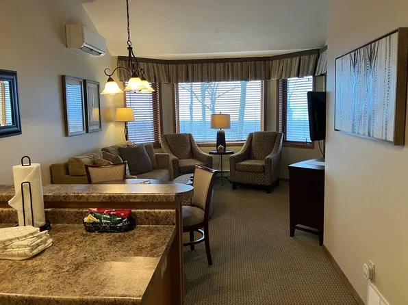 4908 Landmark Cir #1323, Egg Harbor, WI 54209