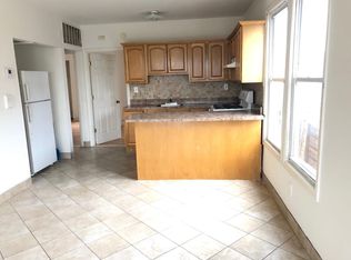 428 S 15th St #2, Newark, NJ 07103