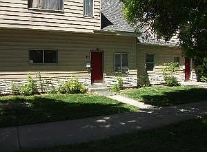 2nd image of 901 W Euclid Ave