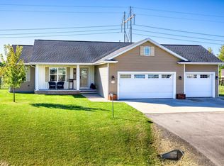 W2155 Tim Dr, Brillion, WI 54110