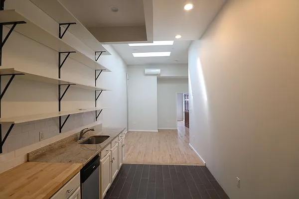 Rented by Compass | media 4