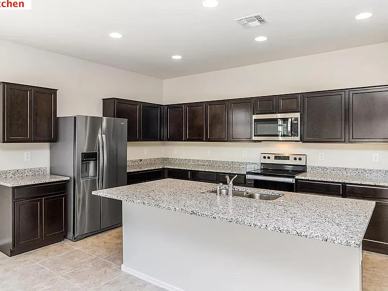 1122 E Viola Ct — Photo 9