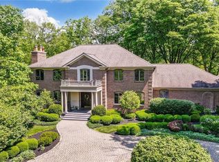 2594 Rustling Brook Ln, Dayton, OH 45434