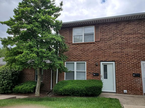 4th image of 3500 Warwick Dr APT 40