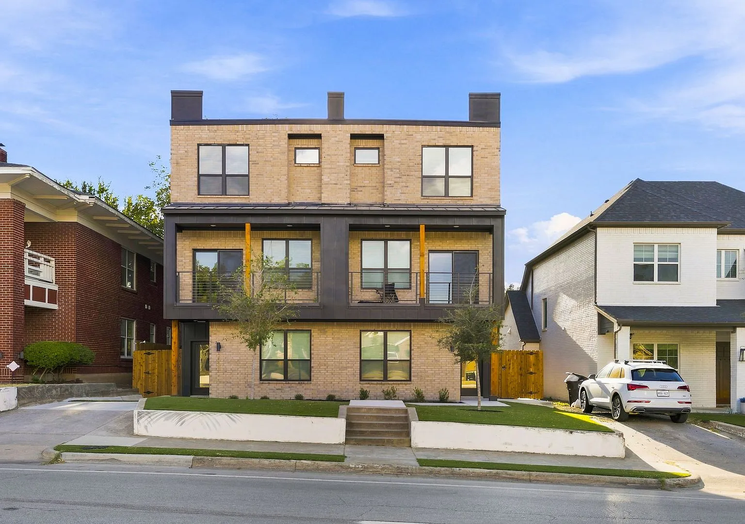 TCU-2554 S University Drive — Photo 1