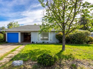 2855 Irwin Rd, Redding, CA 96002