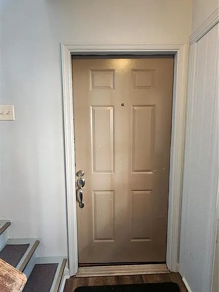 1512 Colonial Ave #B — Photo 5