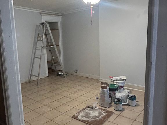 5th image of 676 Bergen Ave #1