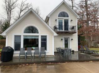 2924 Alexander St, Lake Milton, OH 44429