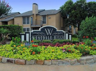 1201 Monterrey Blvd #B1, Euless, TX 76040