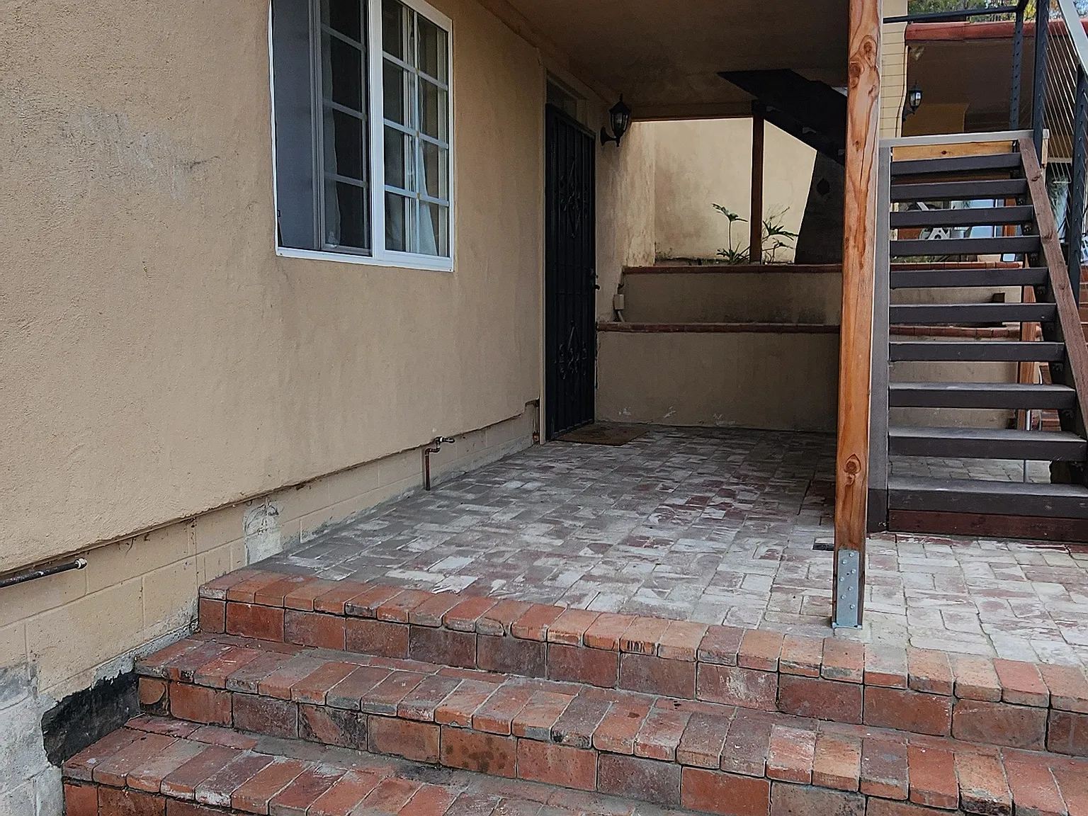 10888 Melva Rd — Photo 2