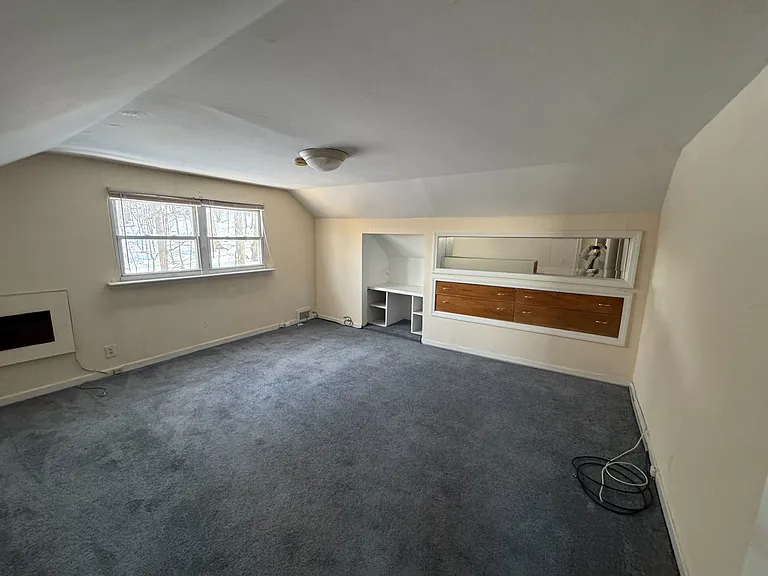 535 Roff Ave #1 — Photo 4
