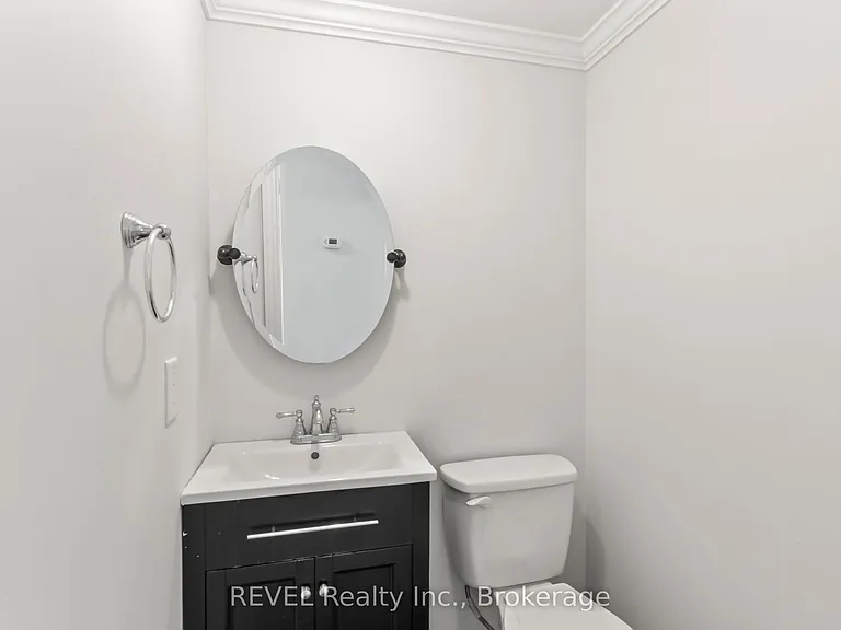 10 Bassett Blvd #56 — Photo 11