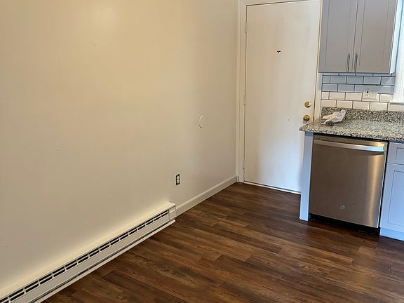 4th image of 651 Providence St APT 2W