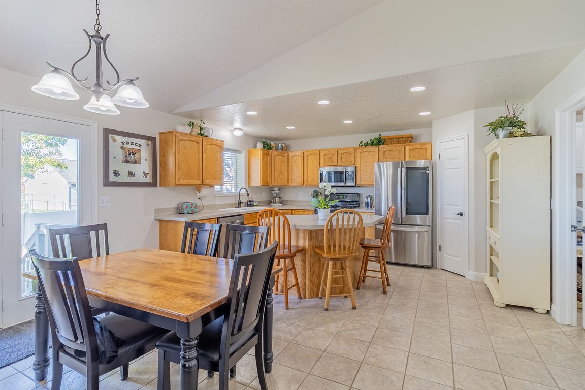 next background image