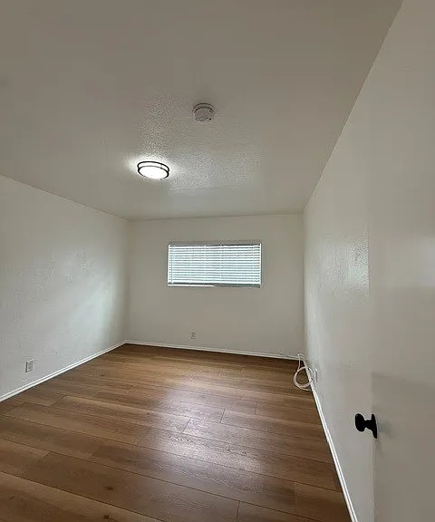 9404 S Figueroa St #4 — Photo 14