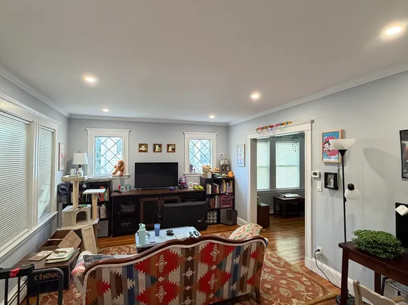 46-48 Baker St #1, West Roxbury, MA 02132