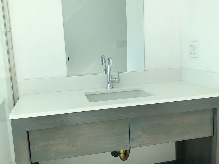 1317 Cabrillo Ave — Photo 33