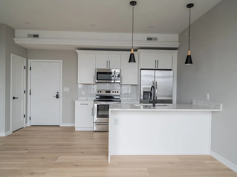 2401 Washington Ave — Photo 38