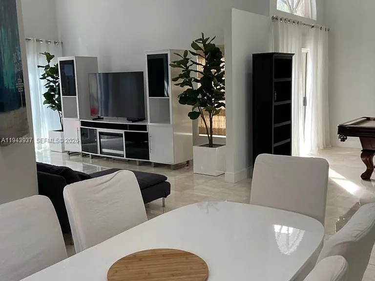 20360 Cozumel Ct — Photo 8