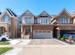 43 Mullholland Ave, Cambridge, ON N3H 0C3