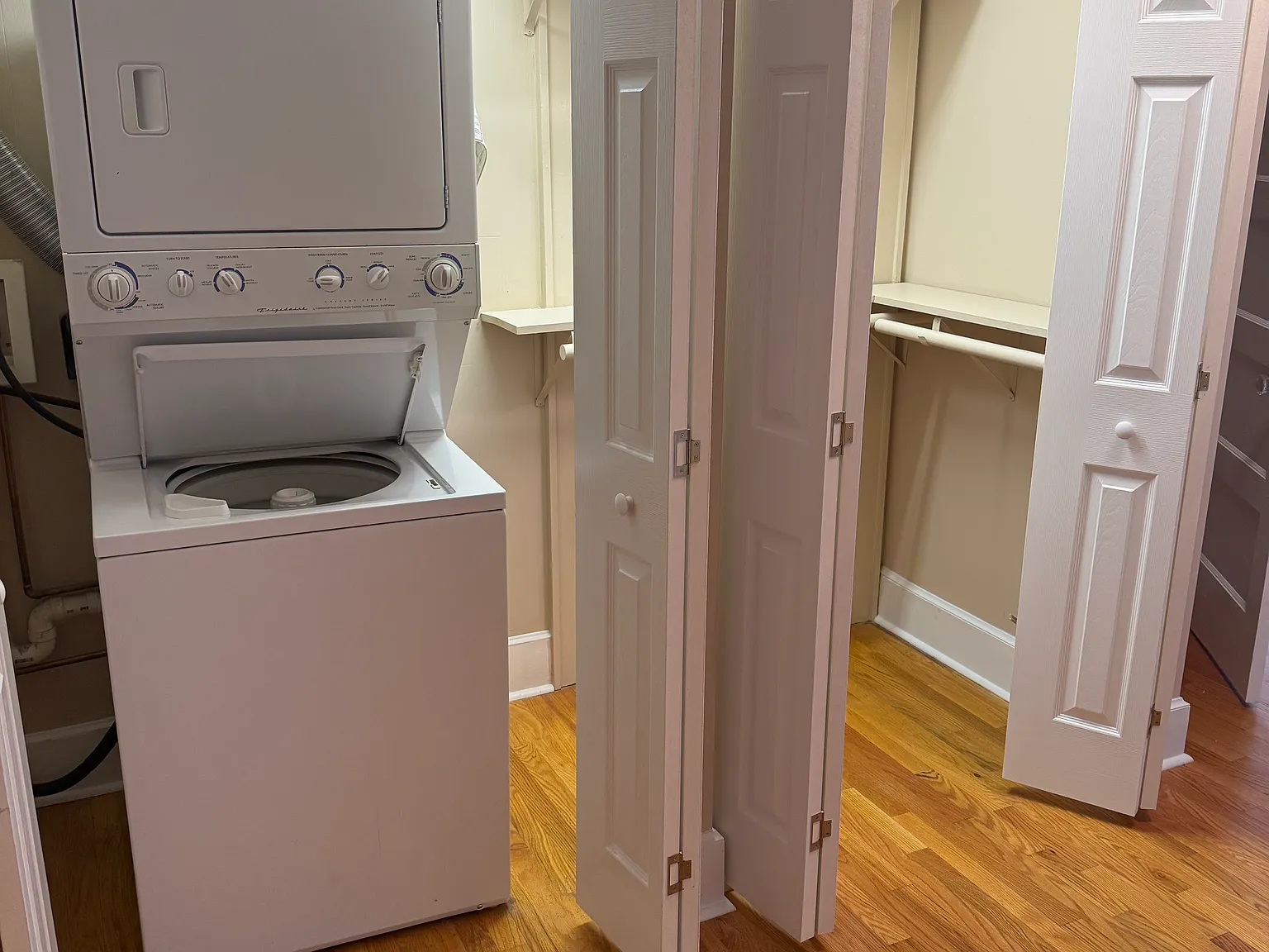 2 bed, 1000 sqft, $815 — Photo 4