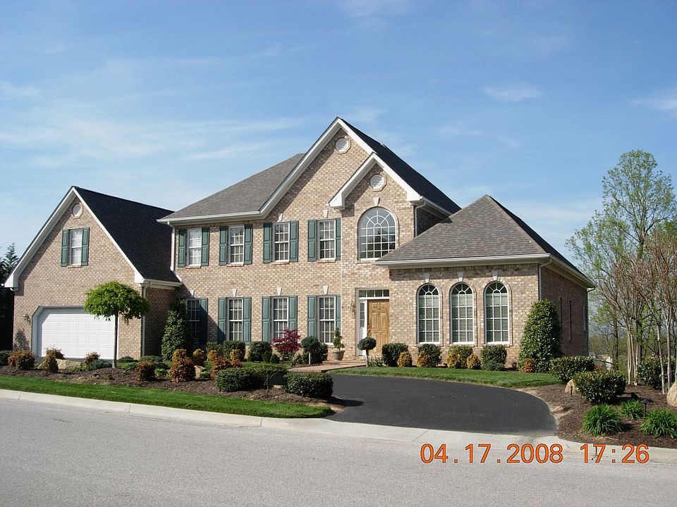 custom landscaping -- sprinklers and lighting