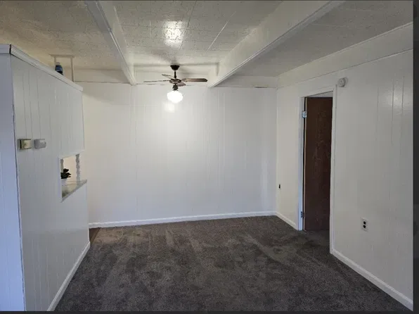 5707 Woodward St #8, Wayne, MI 48184