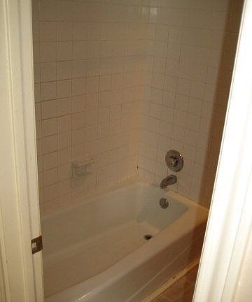 5th image of 6214 York Dr
