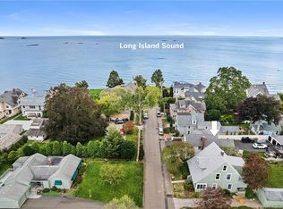 18 Spring Rock Rd, Branford, CT 06405