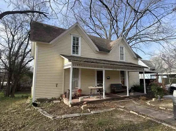 513 W Jefferson St, Waxahachie, TX 75165
