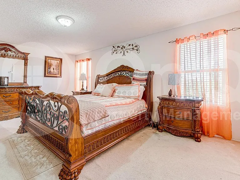 4937 Parkview Hills Ln — Photo 4