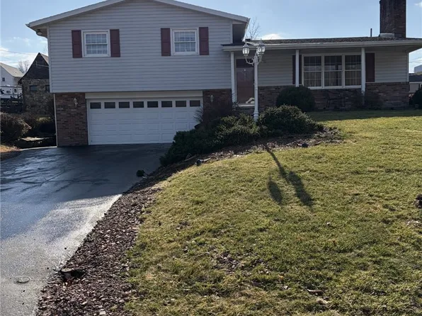 811 Grant St, East Brady, PA 16028