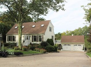 19 Versailles Rd, Lisbon, CT 06351