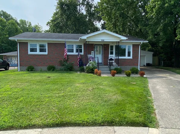 7312 Lora Dr, Louisville, KY 40214