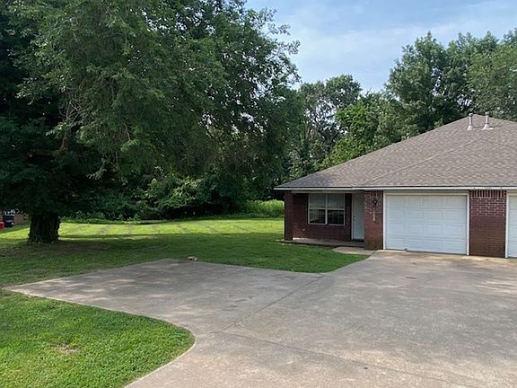 2nd image of 7315 W Wedington Dr