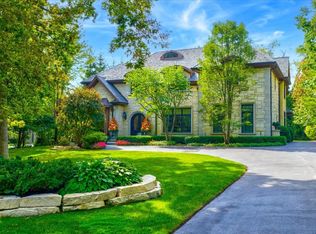 1098 Sheridan Rd, Highland Park, IL 60035